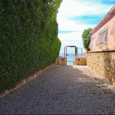 Appartement Pied Dans L'Eau La Seyne-sur-Mer Exterior photo