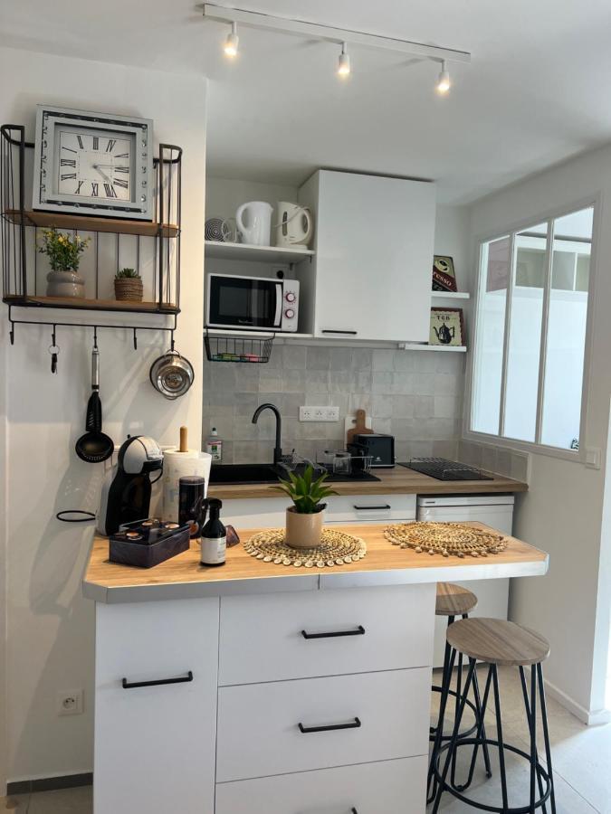 Appartement Pied Dans L'Eau La Seyne-sur-Mer Exterior photo