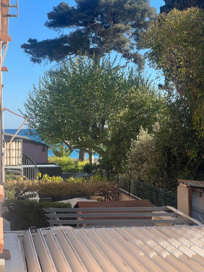 Appartement Pied Dans L'Eau La Seyne-sur-Mer Exterior photo